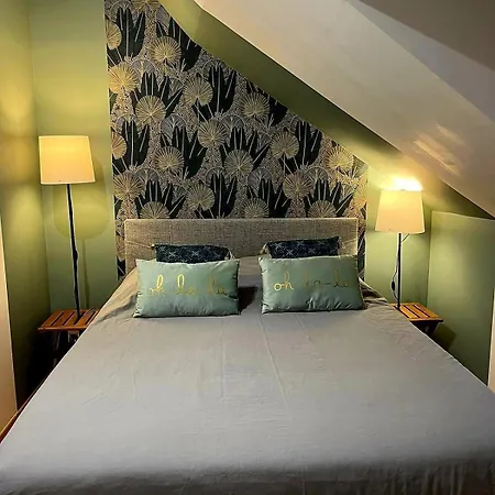 Chez Loup Maison De Charme Au Coeur Du Vignoble Casa de Férias Lavau (Aube)