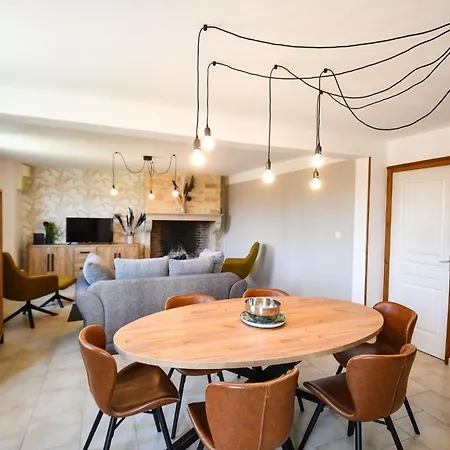 Chez Loup Maison De Charme Au Coeur Du Vignoble Lavau (Aube)